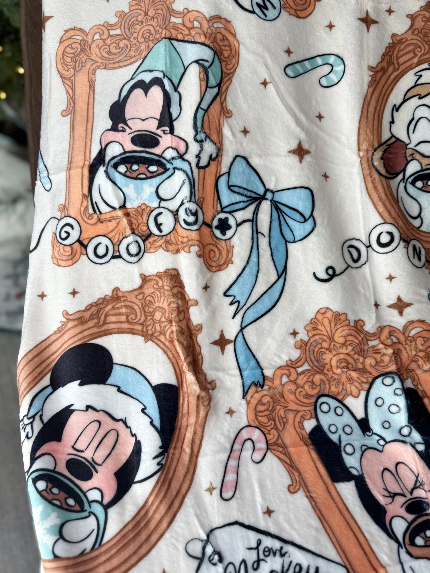 READY TO SHIP - HOT COCO FRIENDS - MINKY BLANKET 50x60"