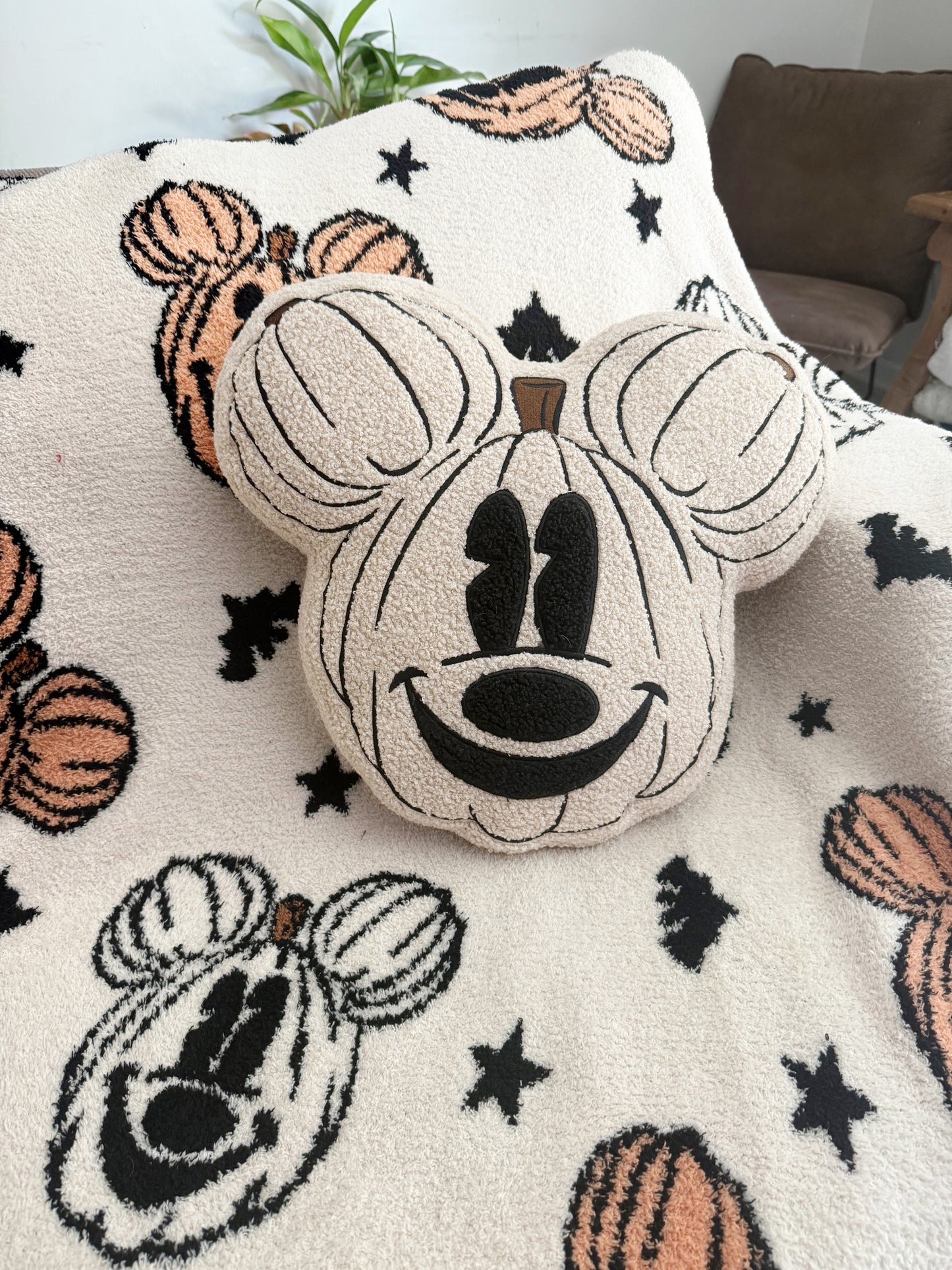 READY TO SHIP - BEIGE MOUSE PUMPKIN PILLOW