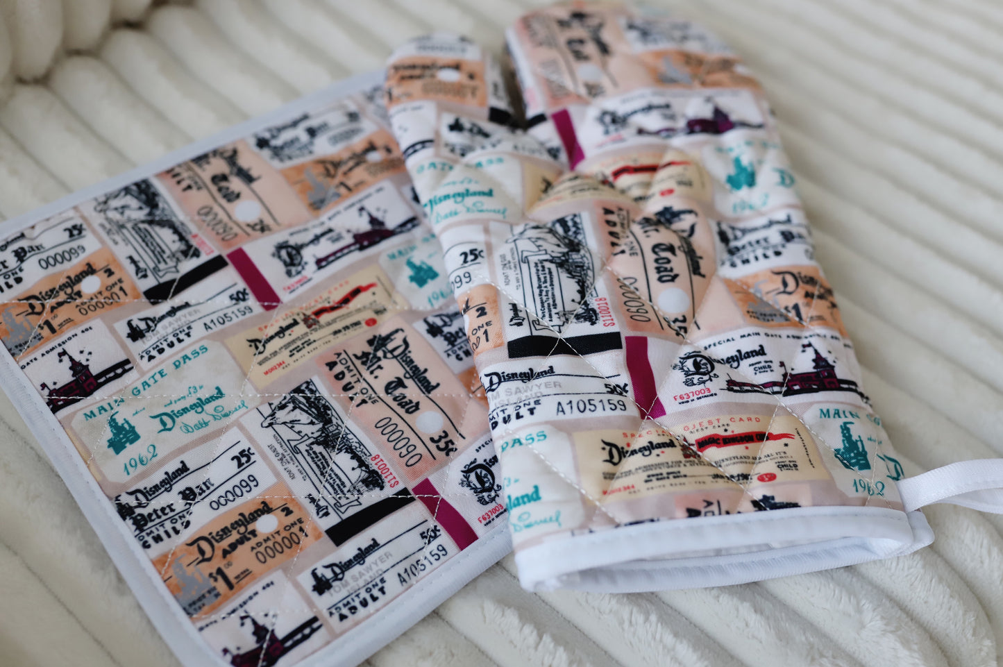 READY TO SHIP - DLR VINTAGE TICKET - OVEN MIT & POT HOLDER (SET OF 2)