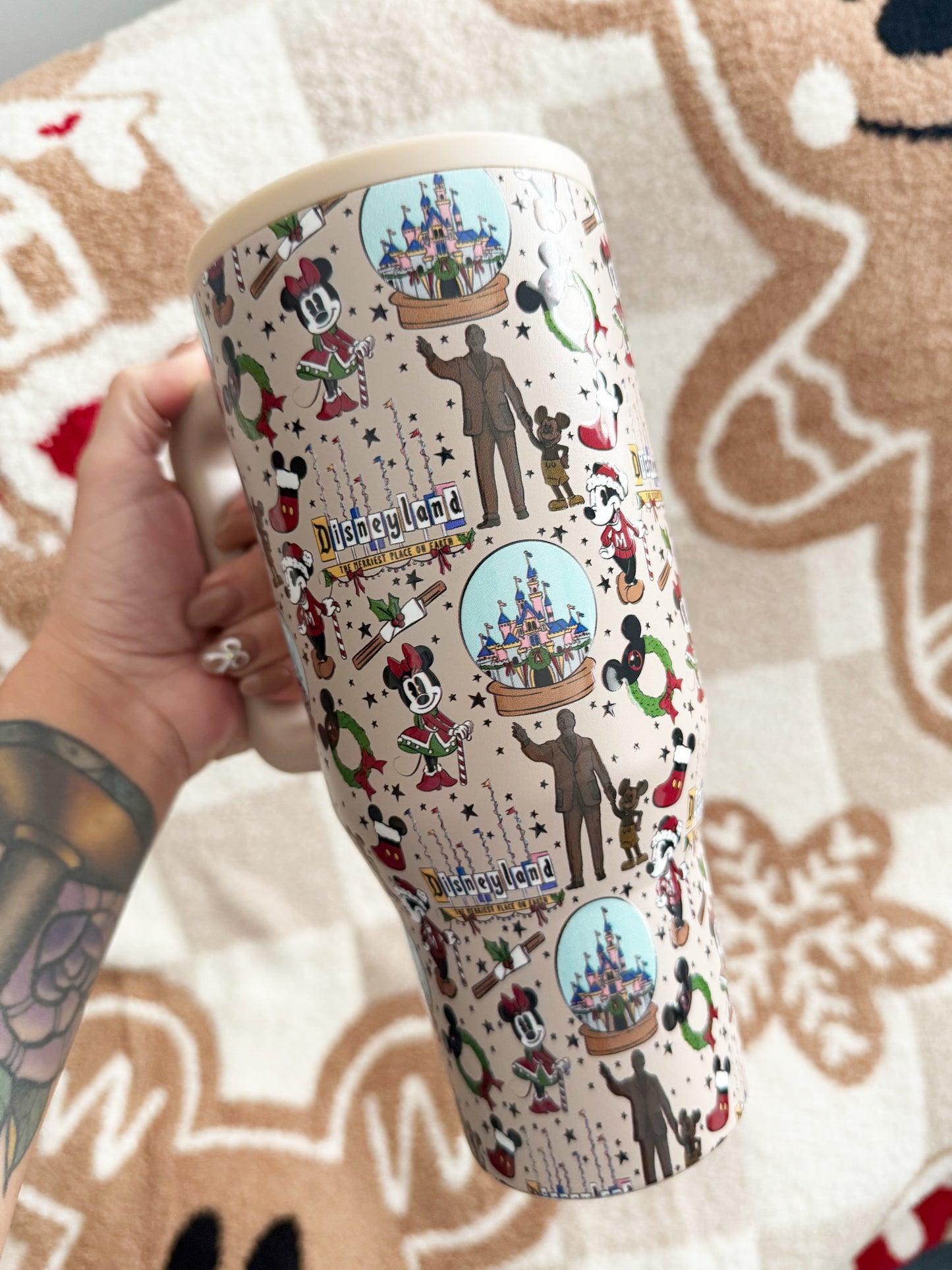 READY TO SHIP - DLR PARKS CHRISTMAS - TUMBLER 32oz