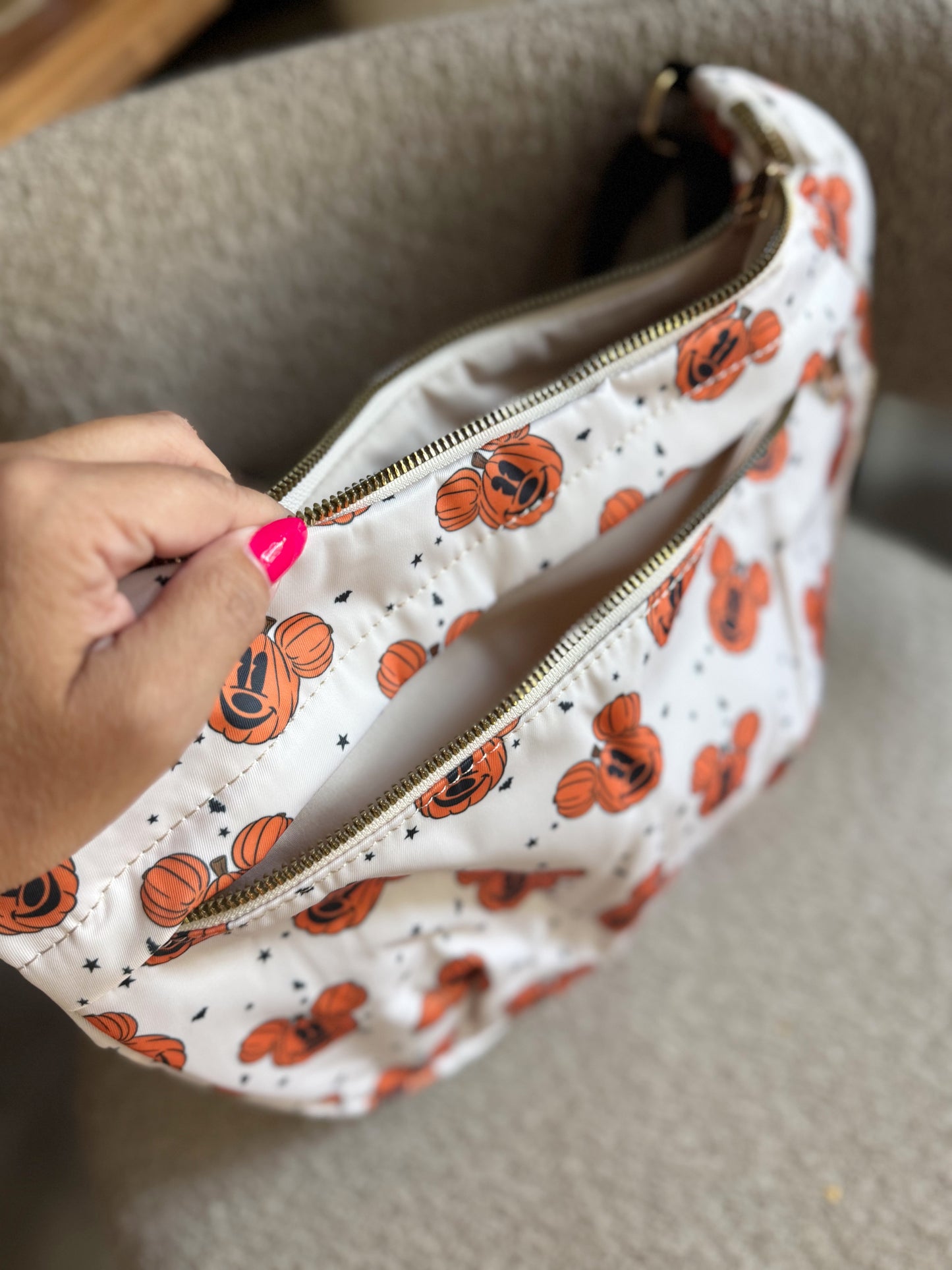 READY TO SHIP - PUMPKINS - CROSSBODY BAG