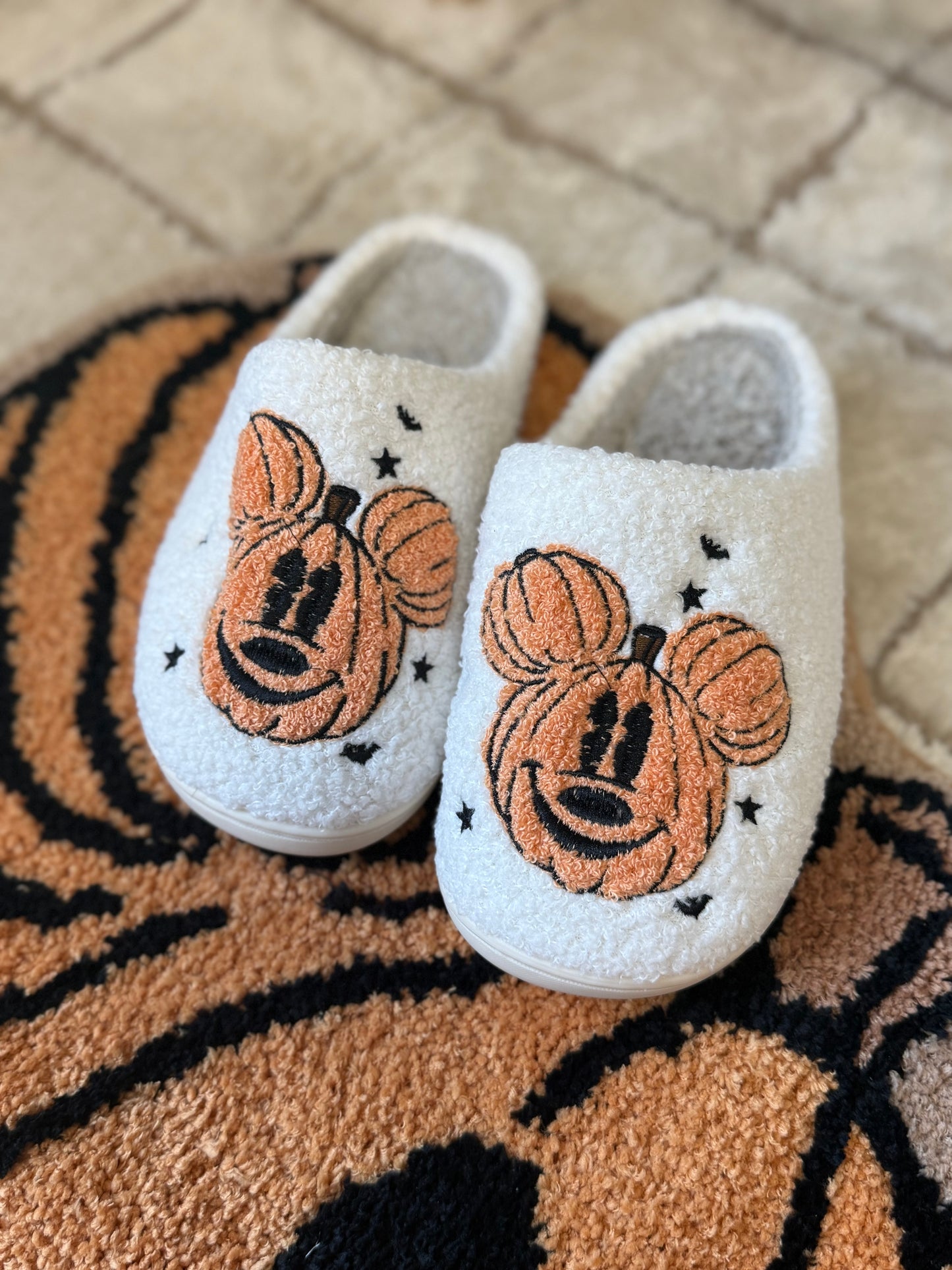 READY TO SHIP - PUMPKIN SLIPPERS