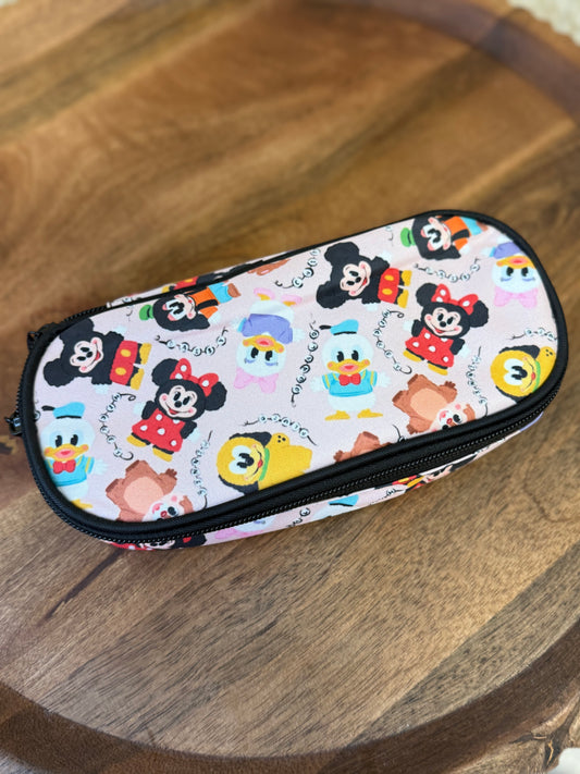 RTS- PENCIL CASE - M I C K E Y FAMILY