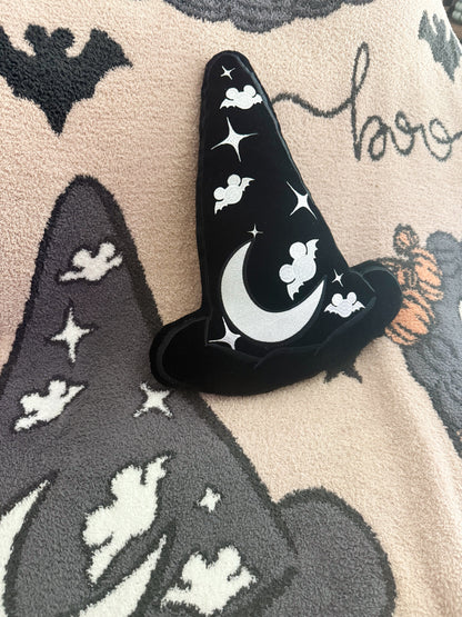 RTS - SPOOKY SORCERER HAT- PILLOW