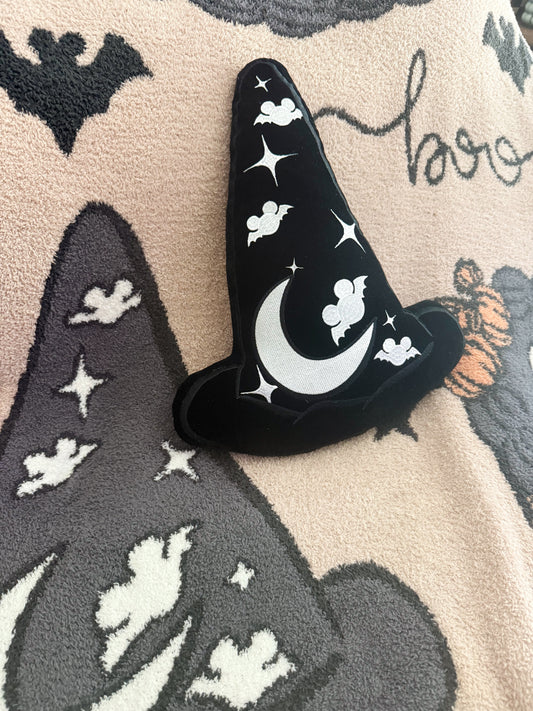 RTS - SPOOKY SORCERER HAT- PILLOW