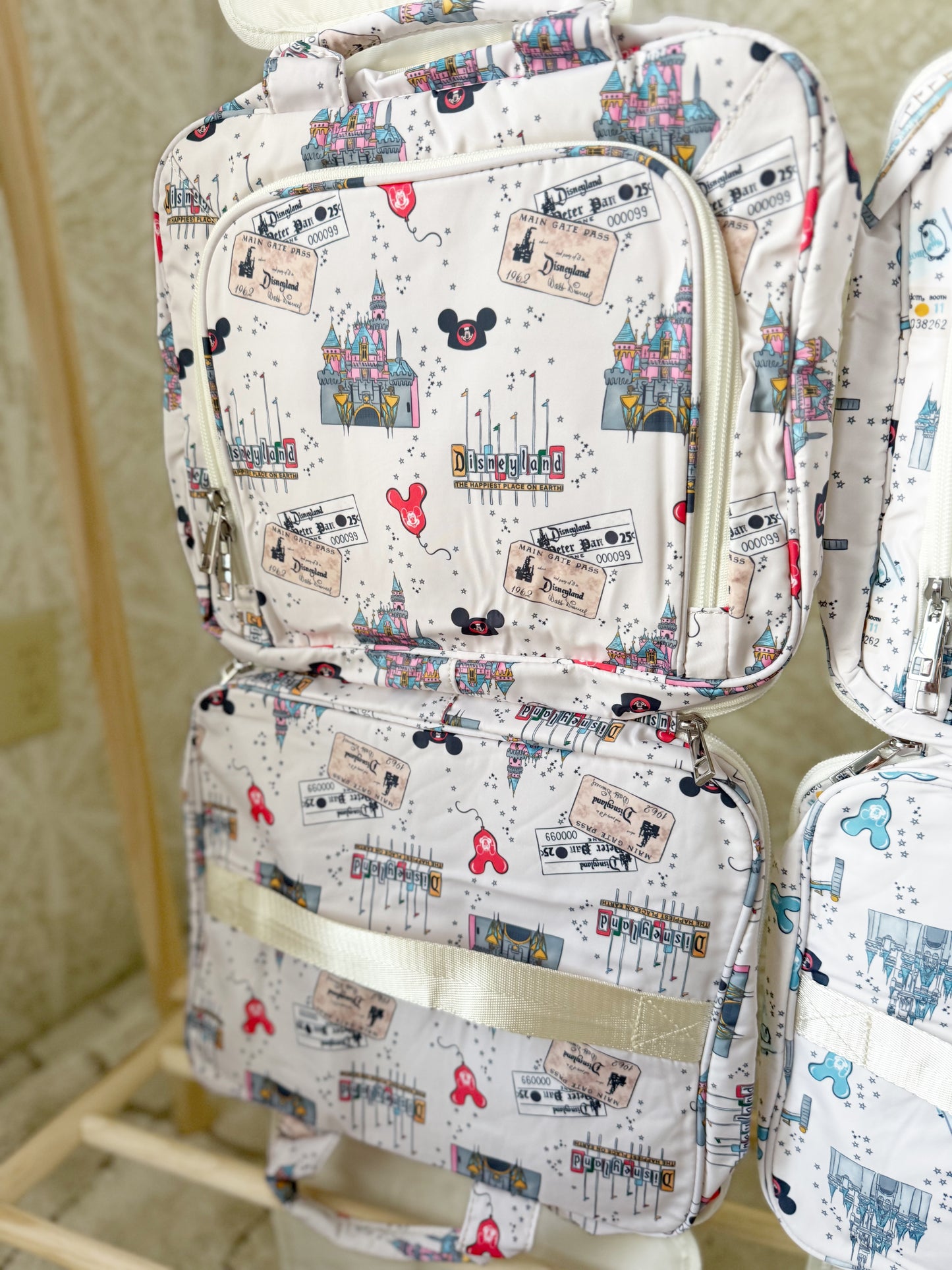 RTS- COAST TO COAST TRIFOLD COSMETIC BAG
