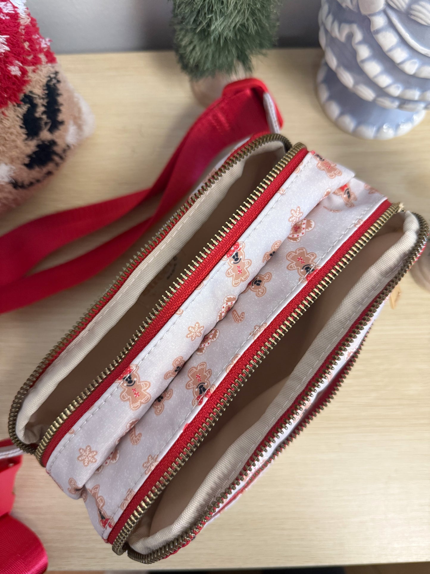 READY TO SHIP - Gingerbread Mouse Crossbody/Fanny pack