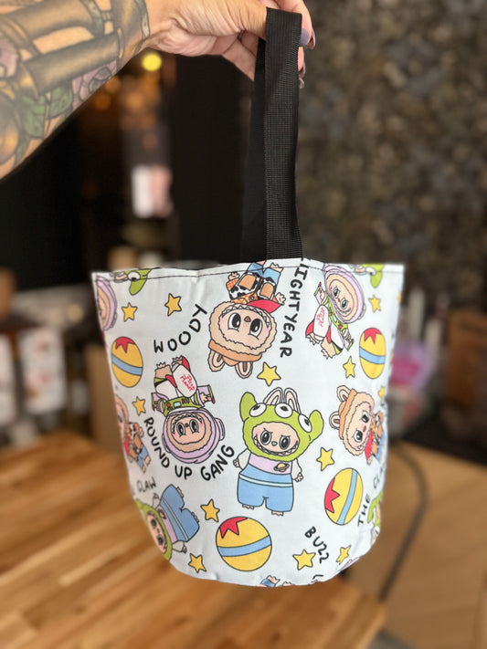 RTS- LABUBU SPACE RANGER & COWBOY - CANDY BUCKET