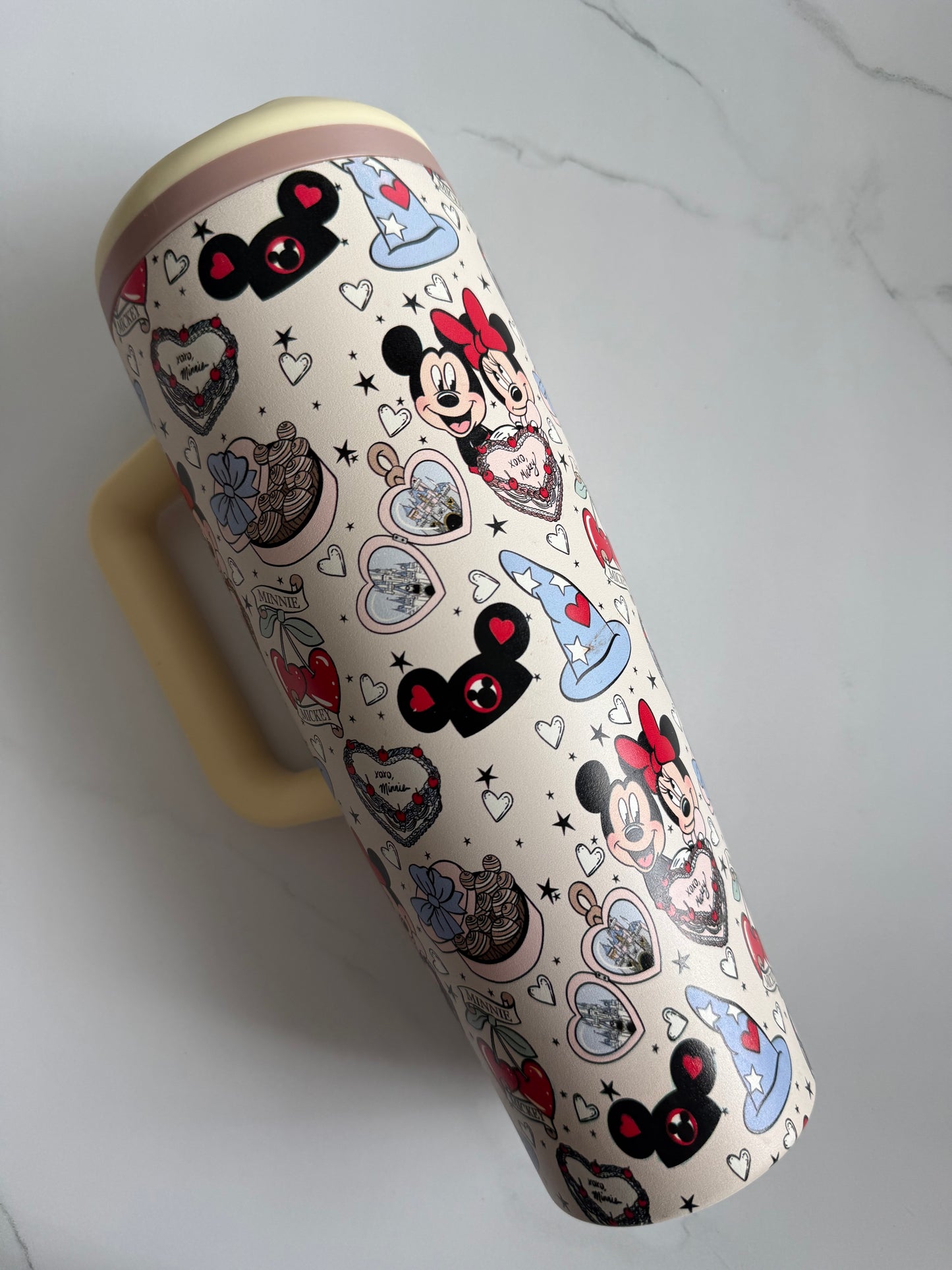RETRO CAKE MAGIC - 40oz SIPPER STAINLESS STEEL TUMBLER