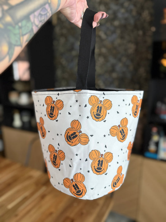RTS- PUMPKINS - CANDY BUCKET
