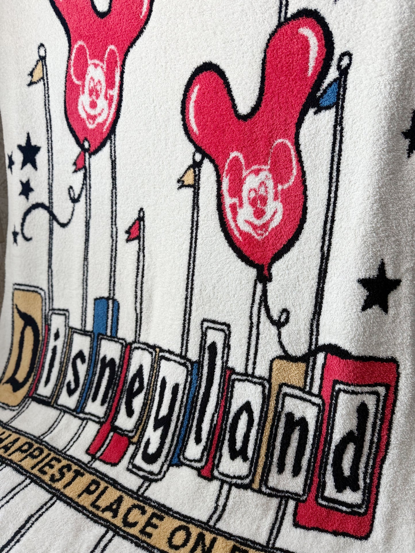 READY TO SHIP - DLR ENTRANCE KNITTED BLANKET 50x60"