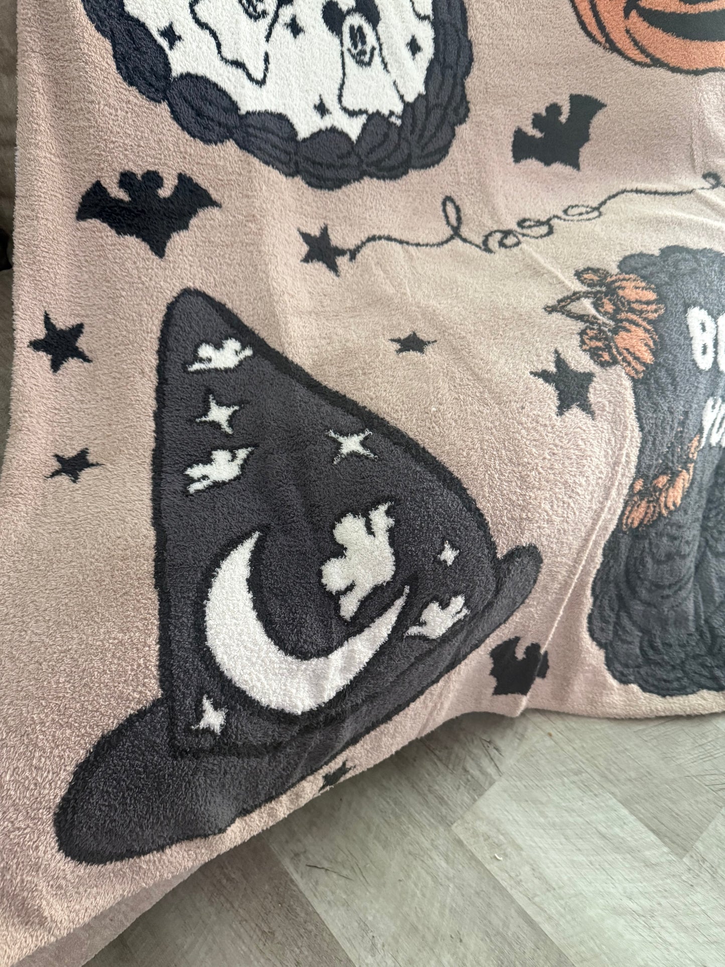 READY TO SHIP - BOO TO YOU CAKE KNITTED THROW