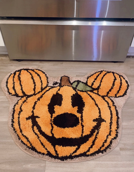 READY TO SHIP - PUMPKIN RUG