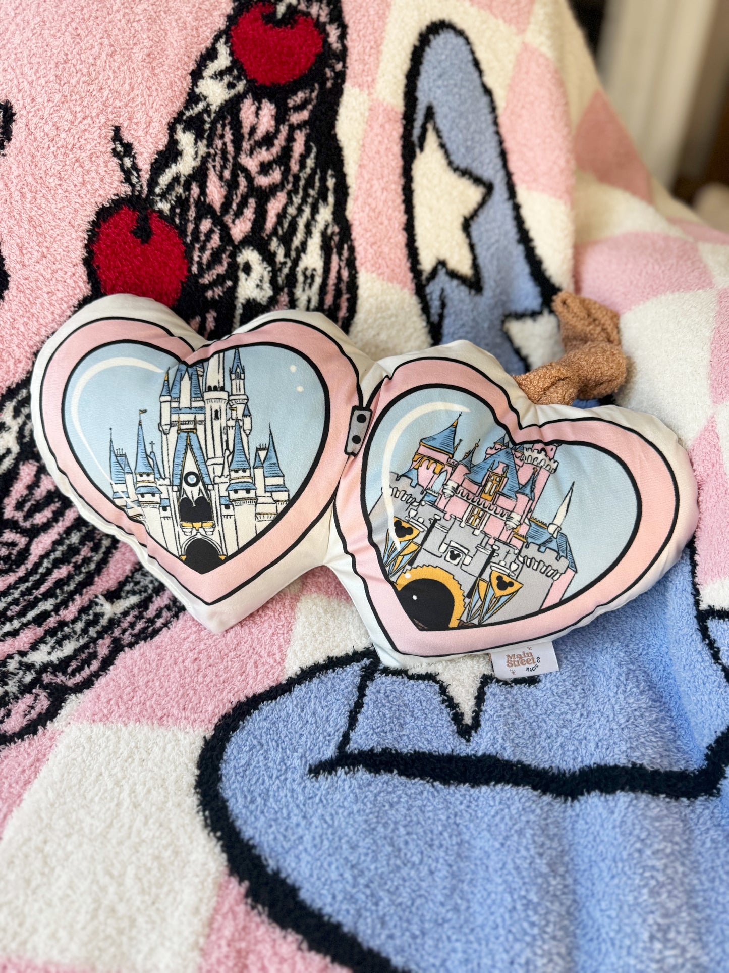 Castles Locket - Pillow