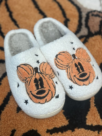 READY TO SHIP - PUMPKIN SLIPPERS